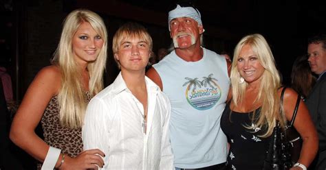 Hulk Hogan family: All details on current wife Sky Daily, daughter ...