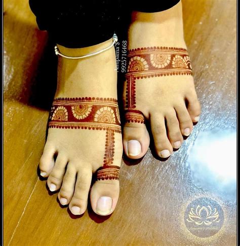 40+ Easy Henna Designs for Beginners for Your Hands & Feet
