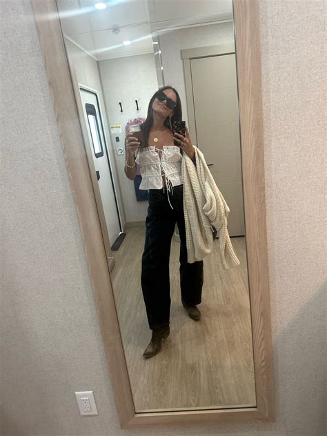 Yellowstone Set Photos - Go Behind the Scenes of Yellowstone With Kathryn Kelly