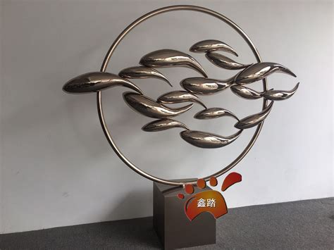 鱼群动物不锈钢雕塑-宏通雕塑