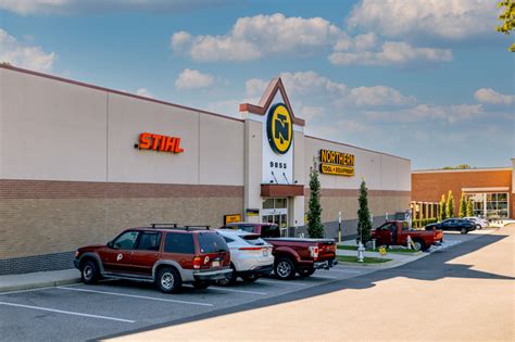 Northern Tool + Equipment - Palomar Real Estate Group