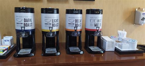 HAMPTON INN & SUITES CLEVELAND-SOUTHEAST/STREETSBORO - Hotel Reviews ...