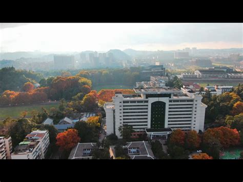 众望新闻客户端：筑梦远航向未来！贵州大学MBA教育办学20周年！