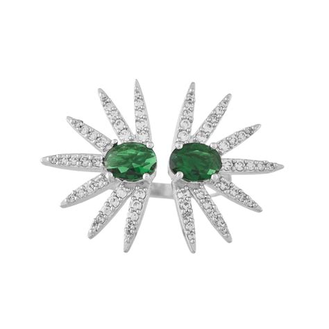 Fireworks Emerald Spark Ring – VOYLLA