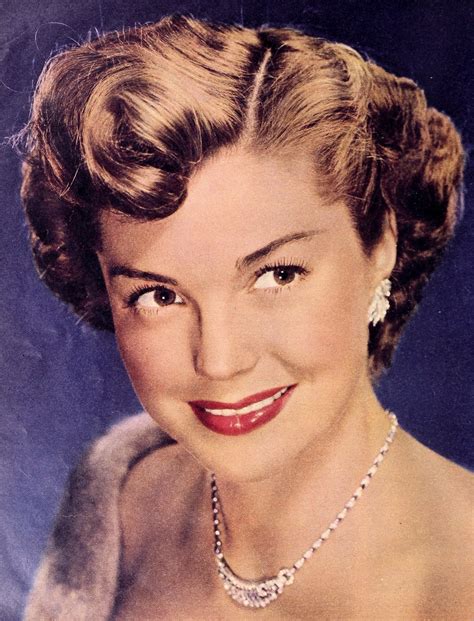 40+ fabulous '40s hairstyles for women - Click Americana