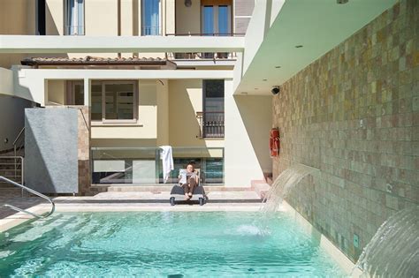 HOTEL GRIFONE FIRENZE (Florence) - Hotel Reviews, Photos, Rate ...