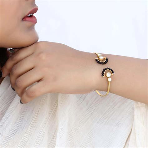 Buy Rococo black bead mangalsutra cuff Online - Unniyarcha – Unniyarcha