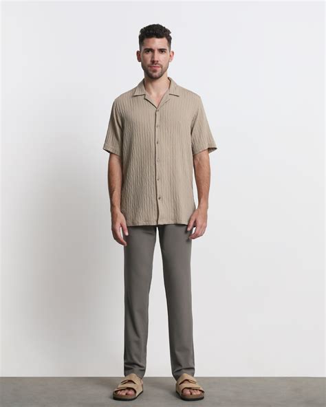 Buy Beige Textured Plain Relaxed Fit Casual Shirt Online at Muftijeans