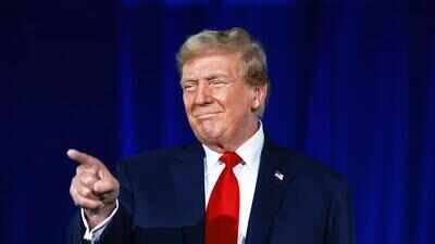 Trump’s federal election interference case resumes after long pause ...