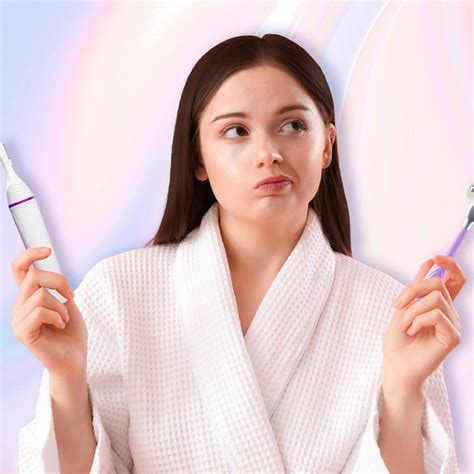 Electric vs Manual Razors: Which Is Better | Bombae