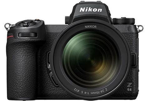 Nikon Z5 + Nikkor Z 24-200 mm F4.5-6.3 VR – Ringfotofocus