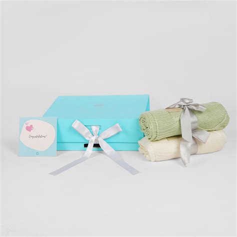 Organic Bamboo Gender Neutral Baby Blanket Duo Set - Green - India's ...
