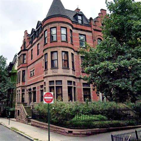 The Royal Tenenbaums House