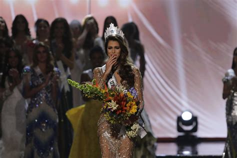 Ève Gilles à Miss Univers 2025 : Iris Mittenaere, Camille Cerf, Diane Leyre… À quelles places ...