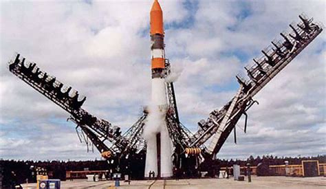 3 апреля 1966 года мир облетела новость – СССР вывел на орбиту Луны ...