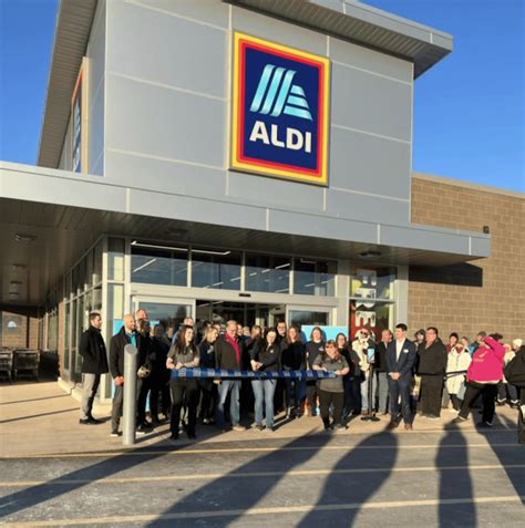 ALDI Grocery Store grand opening delights Iron Mountain with affordable staples