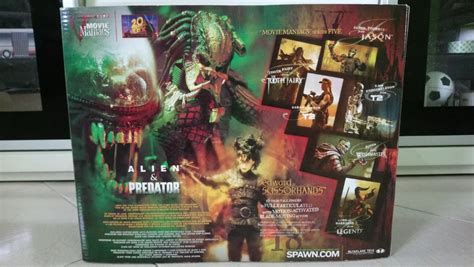 Image result for Alien vs Preditor Box Set
