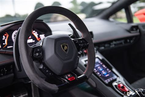 Lamborghini Huracan Steering Wheel at Mackenzie Moor blog