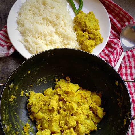 How to make Alu Posto/potato In Poppy Seed Paste Recipe