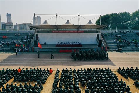 衡阳技师学院举行2021级新生军训总结表彰大会暨开学典礼-学院动态-衡阳技师学院