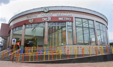 Row over invitation - Sealdah station of Kolkata metro inaugurated; See ...