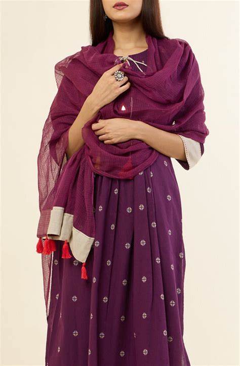 Buy chiffon and cotton dupattas for women & girls - maati crafts