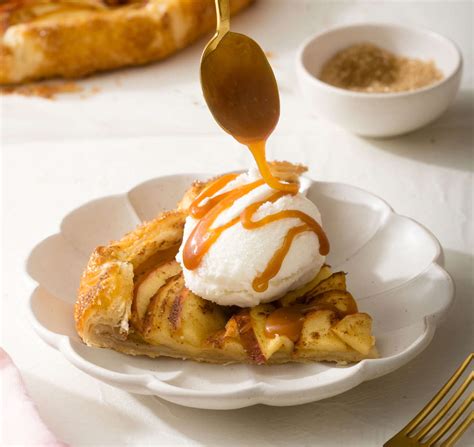 Autumn Glory Apple Galette - Superfresh Growers