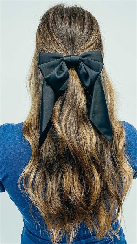 Cute Hairstyles With A Bow Flash Sales | bellvalefarms.com