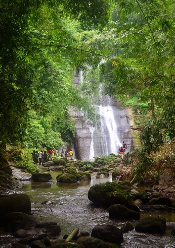 Hum Hum Waterfall 1