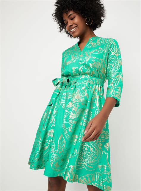 Buy Kalki x Max Women Foil Printed A-Line Dress Online at just Rs. 999. ...