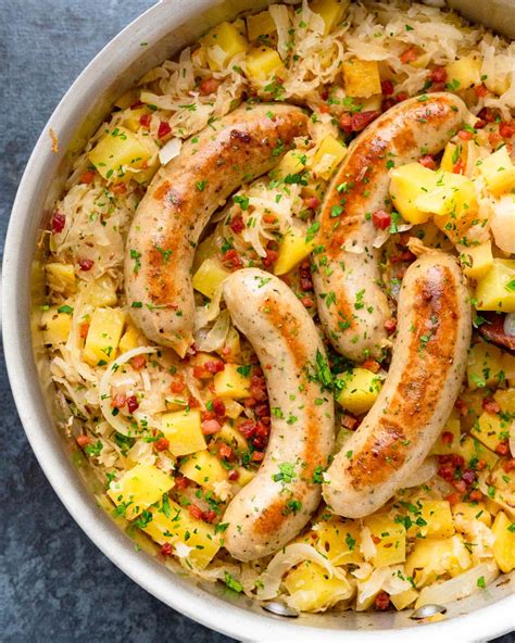 Bratwurst Sauerkraut