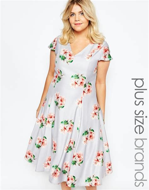 15 Plus Size Easter Dresses For Ladies Who Love Color — PHOTOS