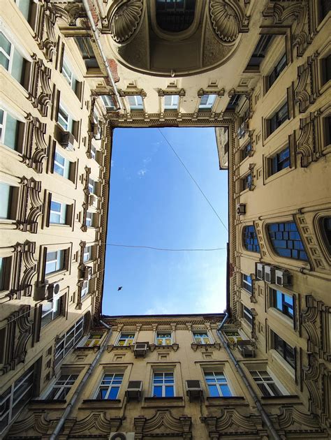 Building Cartoon Low Angle View 的图像结果