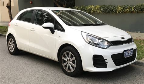 2017 Kia Rio LX - Sedan 1.6L Manual