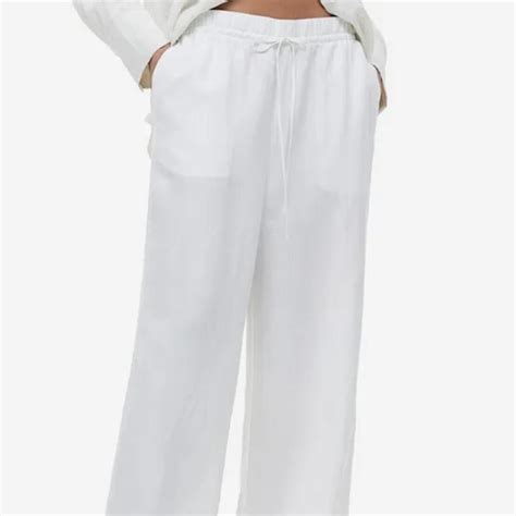 H&M White Linen Pants Size XS NWT Read my shop... - Depop