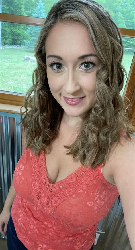 Selfie of the day (23f) :) : r/selfie