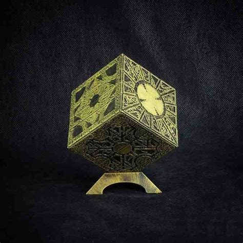Working Lament Configuration Functional Puzzle Box with integrated lock ...