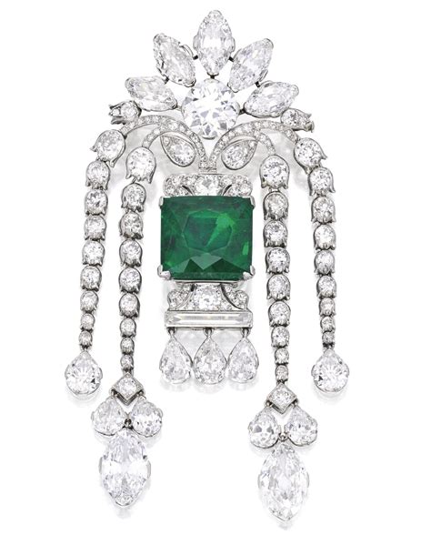 Platinum, Emerald and Diamond Brooch - Alain.R.Truong