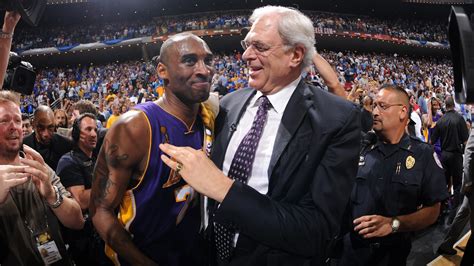 Phil Jackson Lakers 2009 The Zen Master: The Biography Of Phil