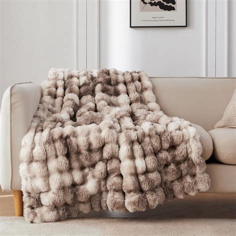 COOVA Faux Fur Throw Blanket for Couch, Cozy Soft and Fuzzy Plush ...