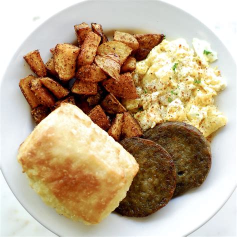 The Archives Bar & Bistro | Voco Hotel Napoleon