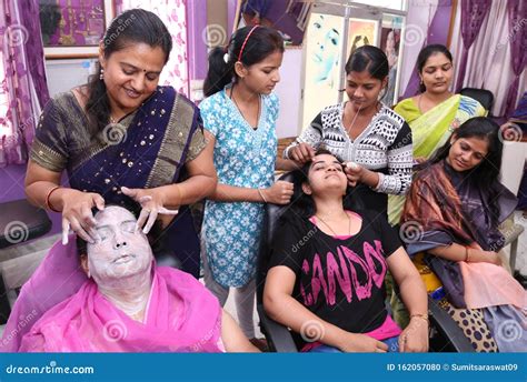 Indian Women & Girls in a Beauty Salon Editorial Image - Image of life ...