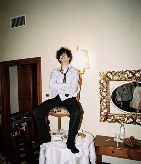 Hello Bombshell 的图像结果