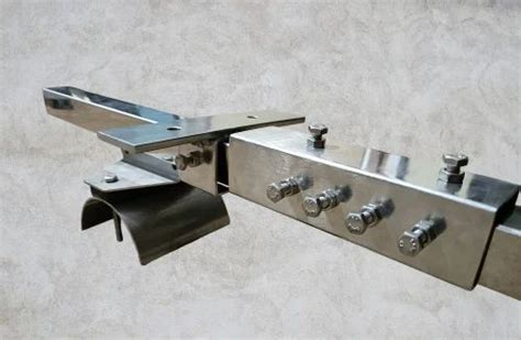 Festoon Cable Trolleys - Cable Carrier Enclosed Festoon Cable Trolleys ...