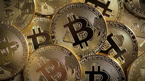 Bitcoin Falls 30% From Peak: Time to Invest in Cryptos Or a Trap ...