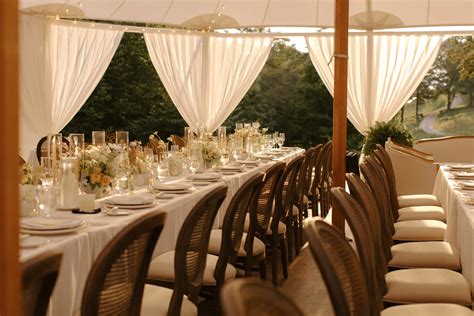 Fall Favorites: Cozy Up with the Perfect Seating This Season - PEAK ...