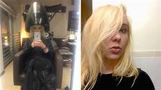 dying hair lighter with box dye why dyeing my hair at home was a mistake dying hair lighter with box dye why dyeing my hair at home was a mistake