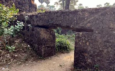 Kelva Fort – Historic Sea Fort near Kelva Beach, Palghar