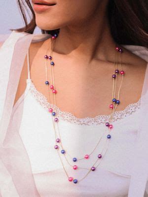Buy Pipa Bella by Nykaa Fashion Dainty Multi-Coloured 3 Layered Chain ...