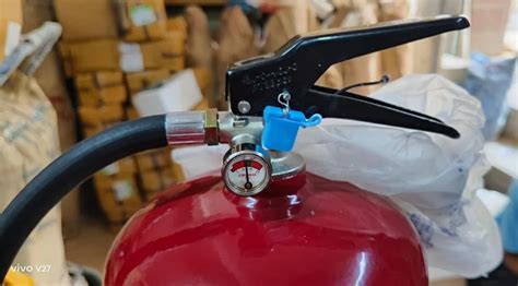 Water Based Fire Extinguisher - Minimax MMO Water 9ltr IS:15683 Stored ...